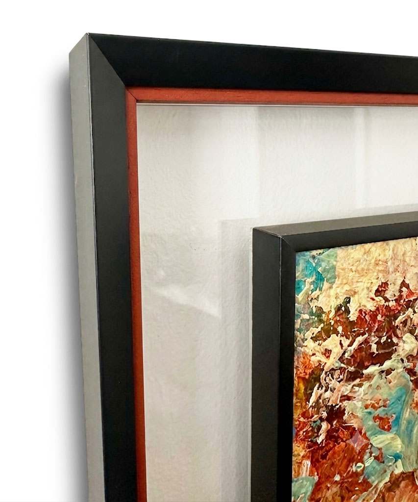 Noir mat filet rouge vif cache-clous noir mat plexi transparent